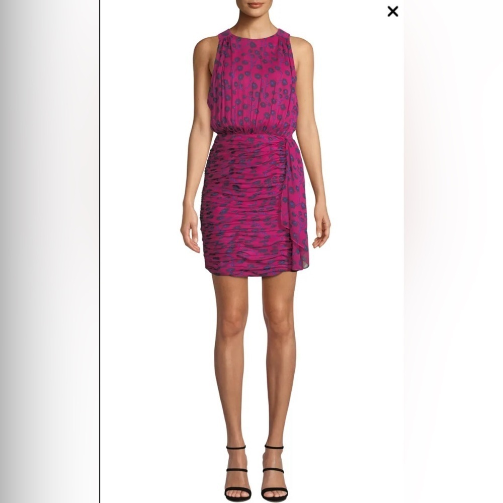 Diane Von Furstenberg silk pink Dragon
Berry dress